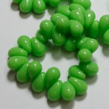 DROP BEADS OPAQUE GREEN  53200